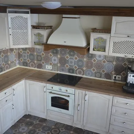 Ashram Otel Primorsko