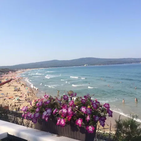 Otel Ashram Primorsko