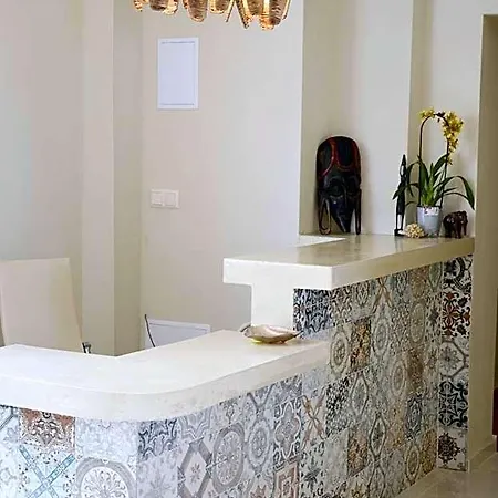 Hotel Ashram 3*