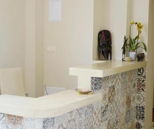 Ashram Ξενοδοχείο 3*